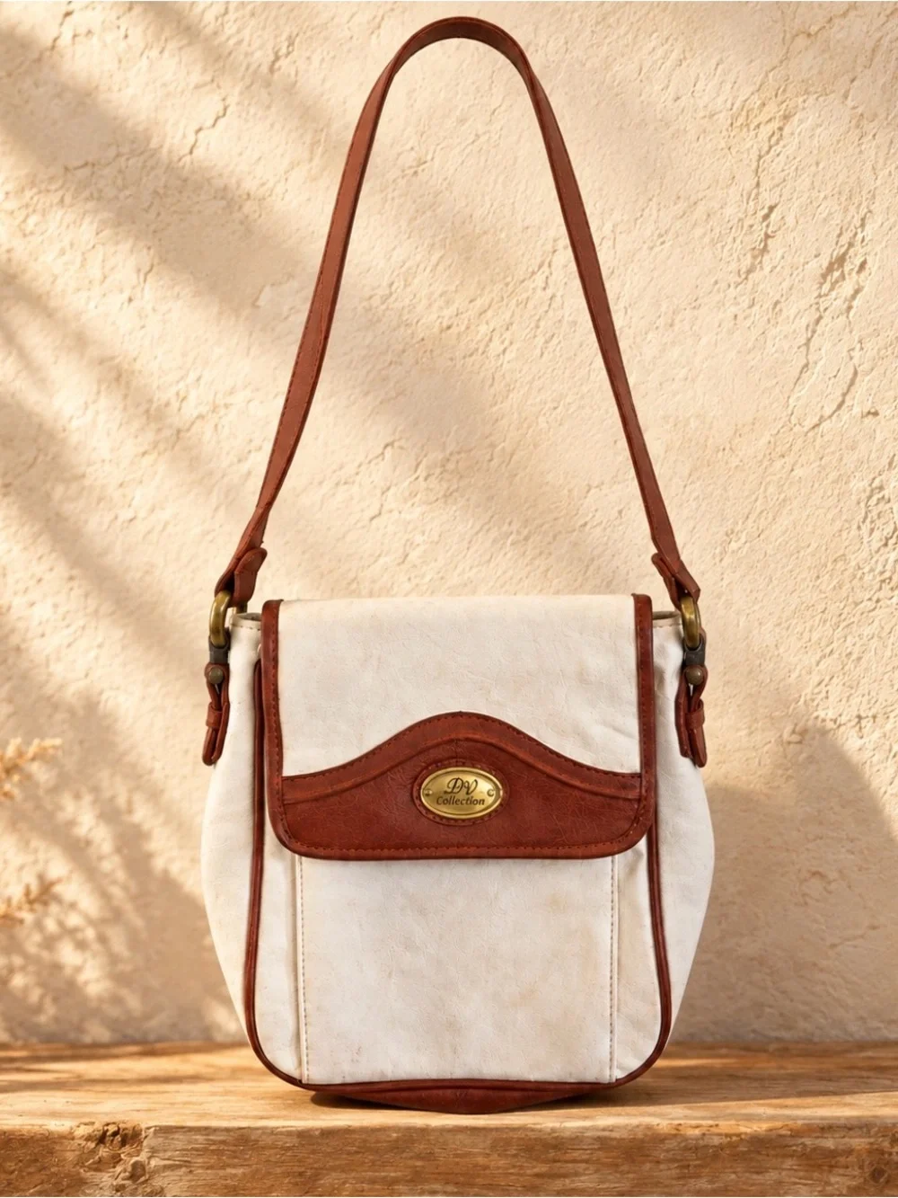 Vintage DV Collection Cream Brown Crossbody Bag Y2K Western